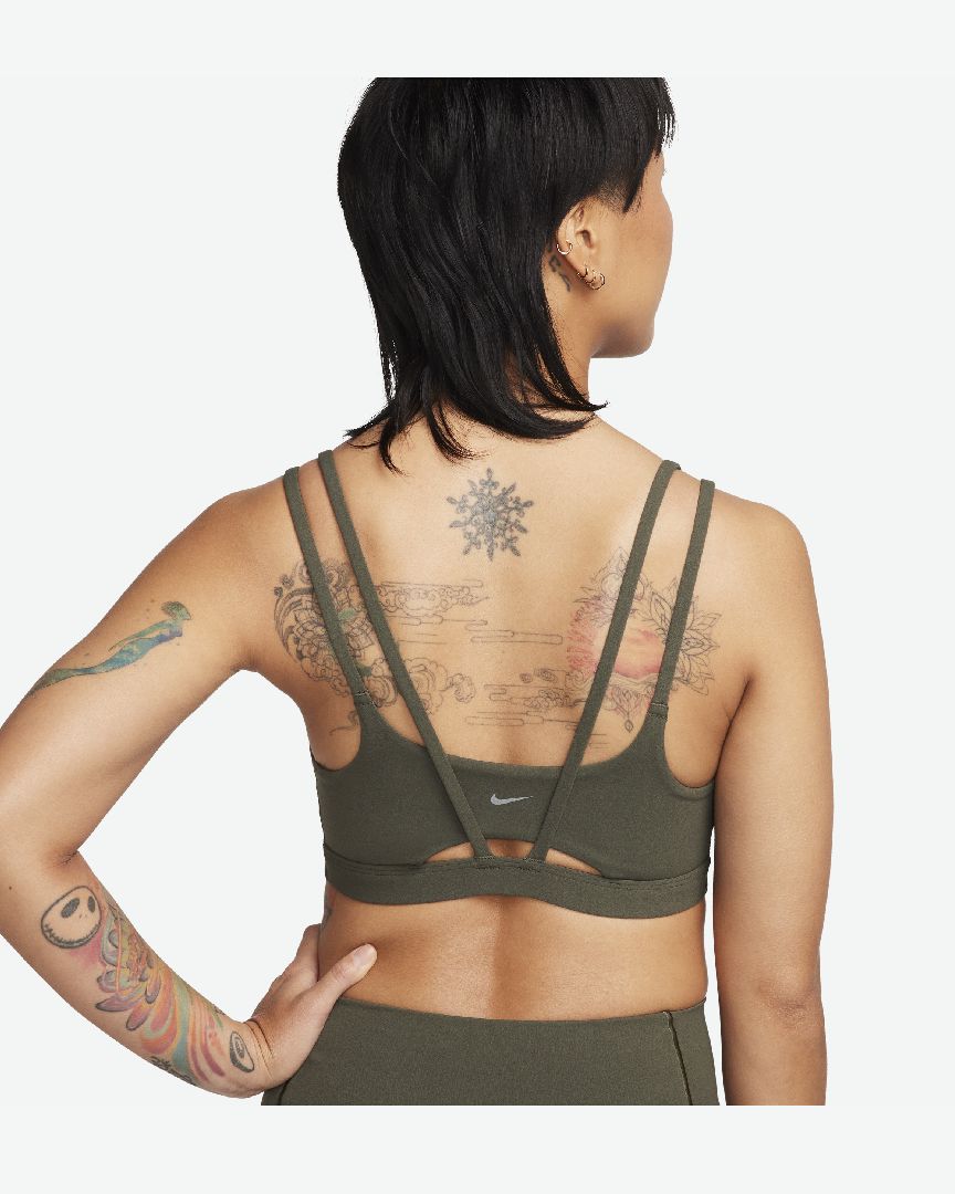 Brassière de sport rembourrée à maintien léger Nike Alate